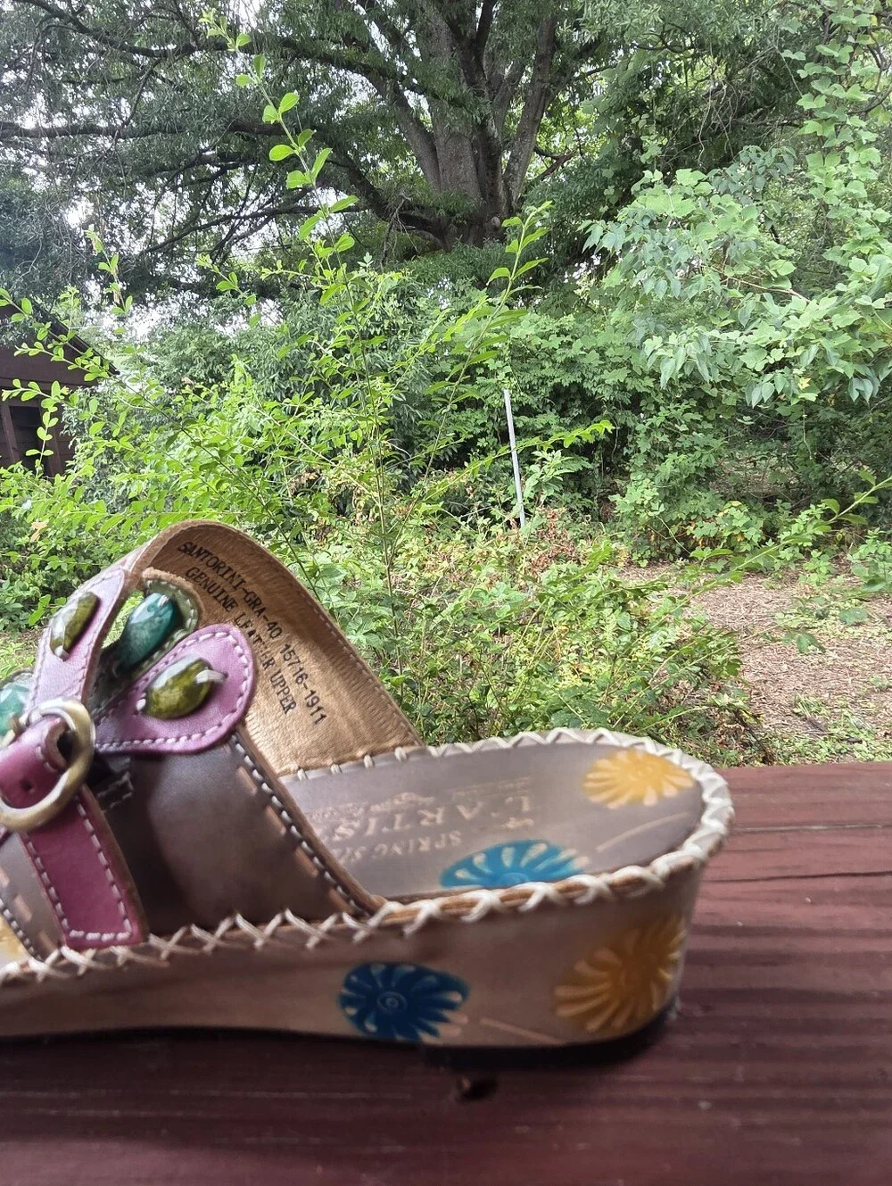 L'Artiste by Spring Step Santorini Handcrafted  Floral Accent Women’s Sandals✨️